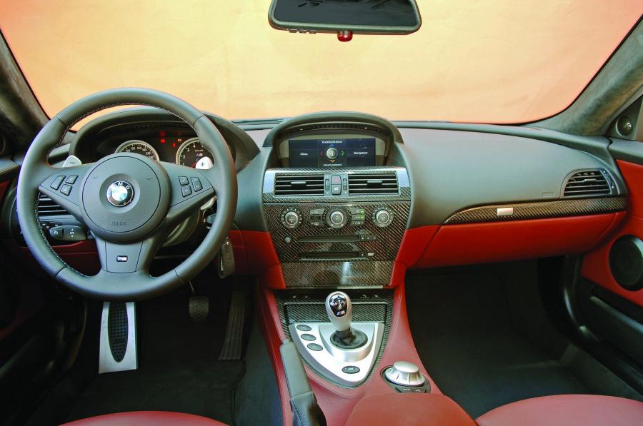Торпедо BMW M6 Coupe (E63) 2005 года  (WW) (фото 35 из 96)